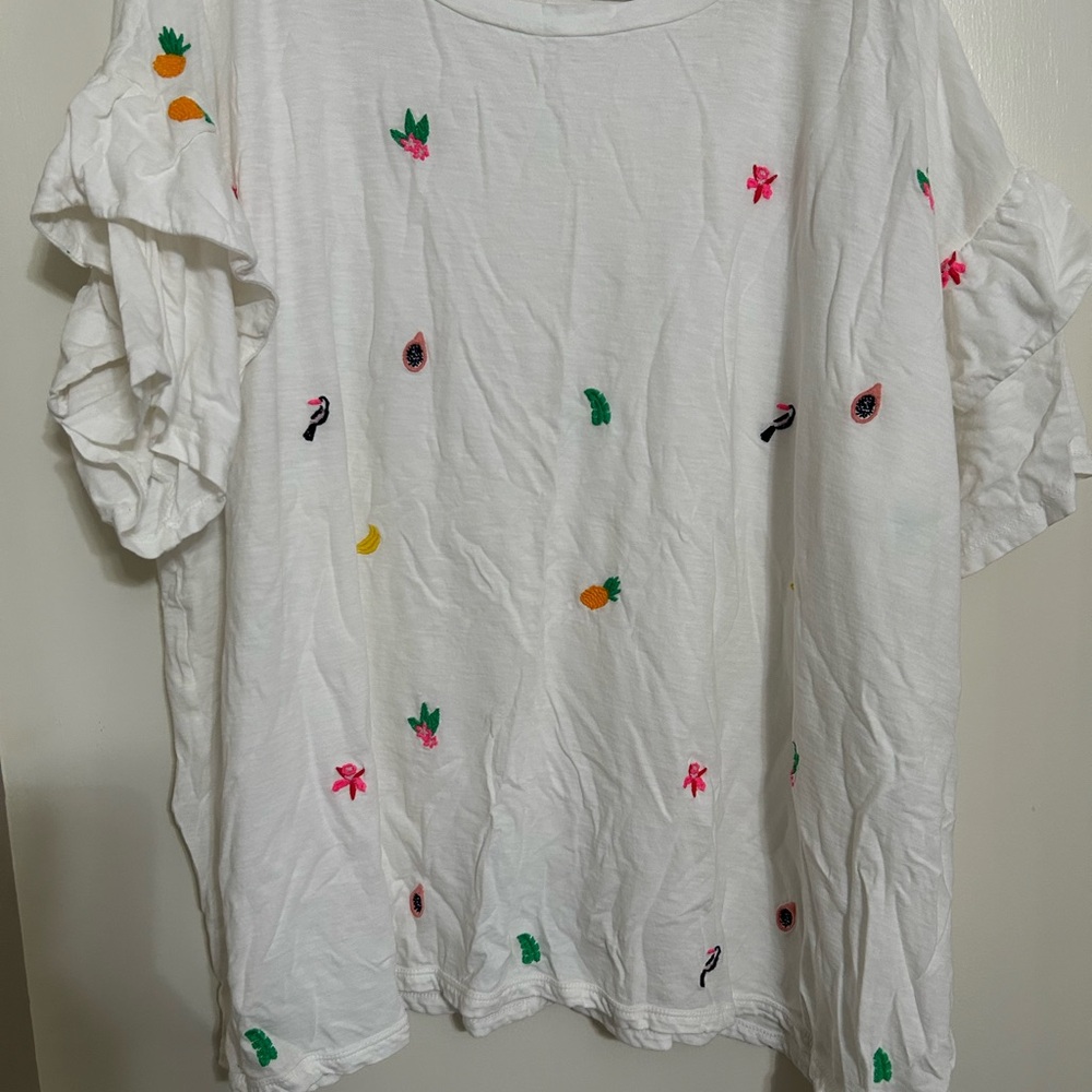 Crown & Ivy White Tee